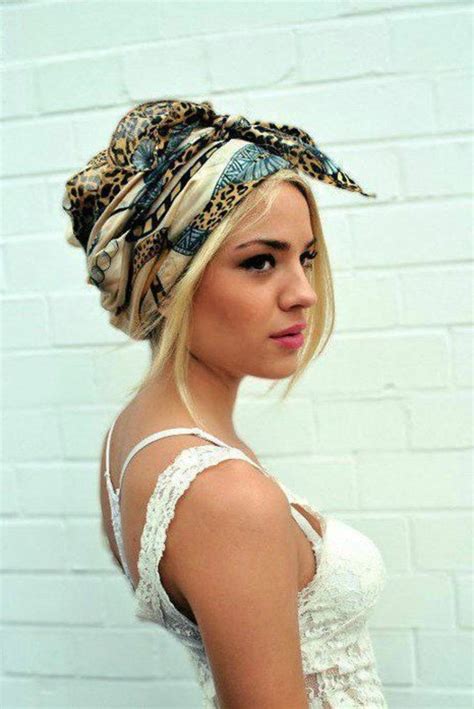 TUTO FACILE : 6 COIFFURES AVEC UN FOULARD DANS LES .